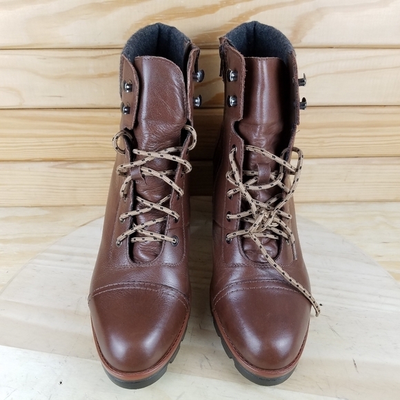 Naturalizer Varuna Waterproof Chocolate Leather High Heel Booties Ankle Boot 11W - Picture 2 of 13